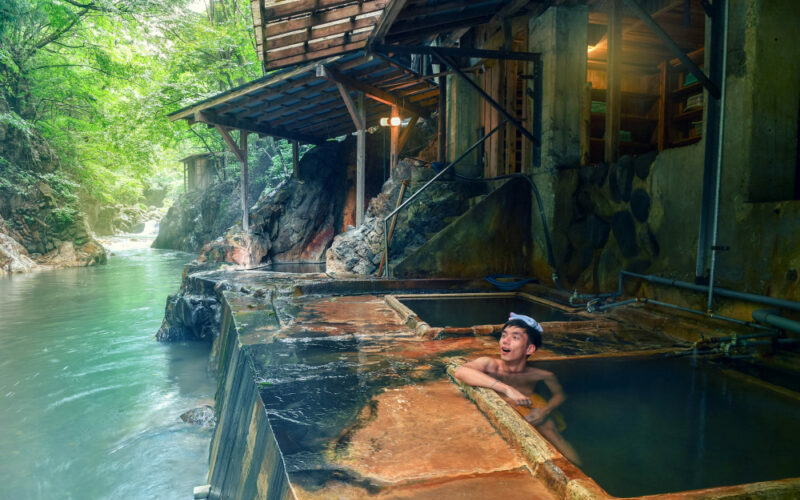 03 điều bạn cần biết về văn hóa tắm Onsen Nhật bản 26 onsen in japan e1648113875490